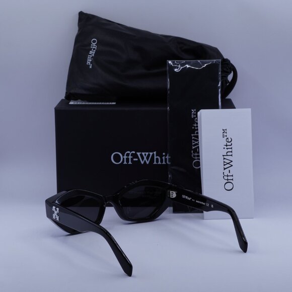 Off-White OERI144 HILO 1007 Cat Eye Sunglasses – Black/Grey - Picture 6 of 10